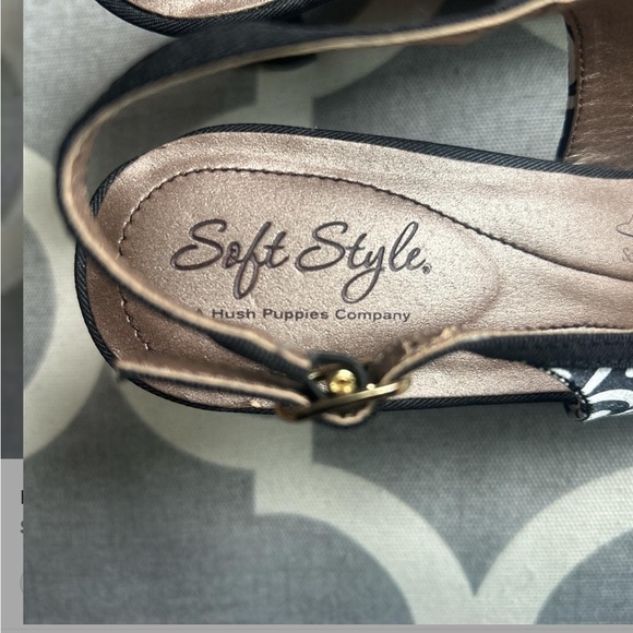NWOT Hush Puppies Soft Style Heel - Picture 5 of 8